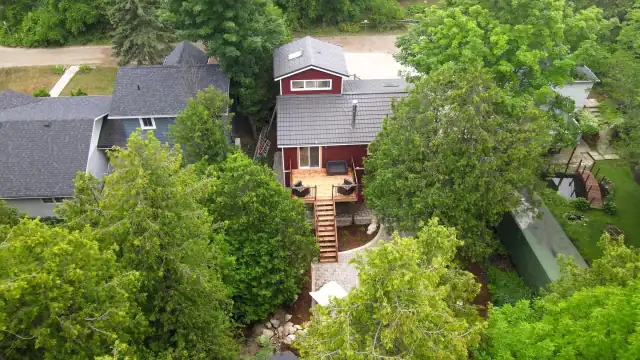 Secluded property, Ontario